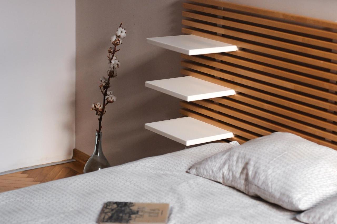 Light And Spacious Apartment On Gazova Str Lviv Buitenkant foto